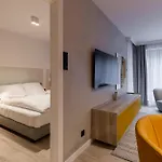 Rentplanet - Kilinskiego Appartement